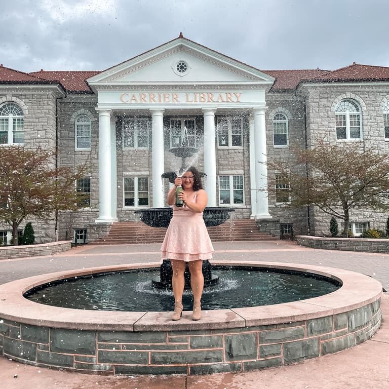 D5B67318-207F-4007-A359-293A02791DE8_1_105_c